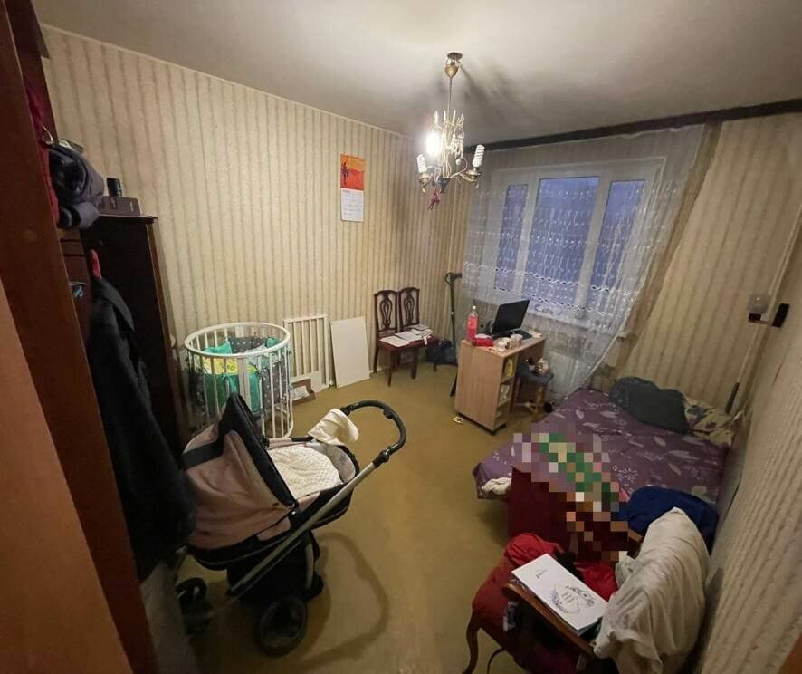 Утром в квартире жилого дома на ул. Твардовского в столице обнаружено тело малолетнего ребенка