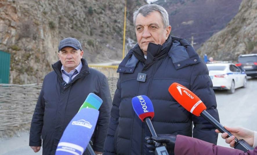 В Северной Осетии после реконструкции открыт участок дороги от селения Мацута до альплагеря Комы-Арт