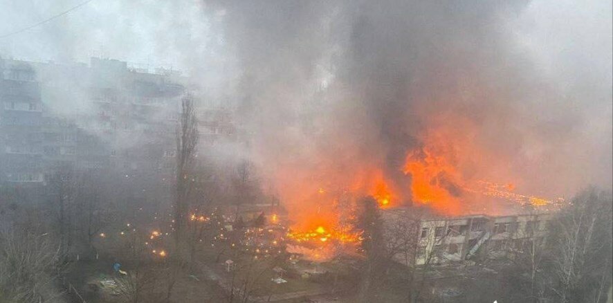 Сегодня утром в результате падения вертолёта на детский сад под Киевом погибла верхушка МВД Зеленского