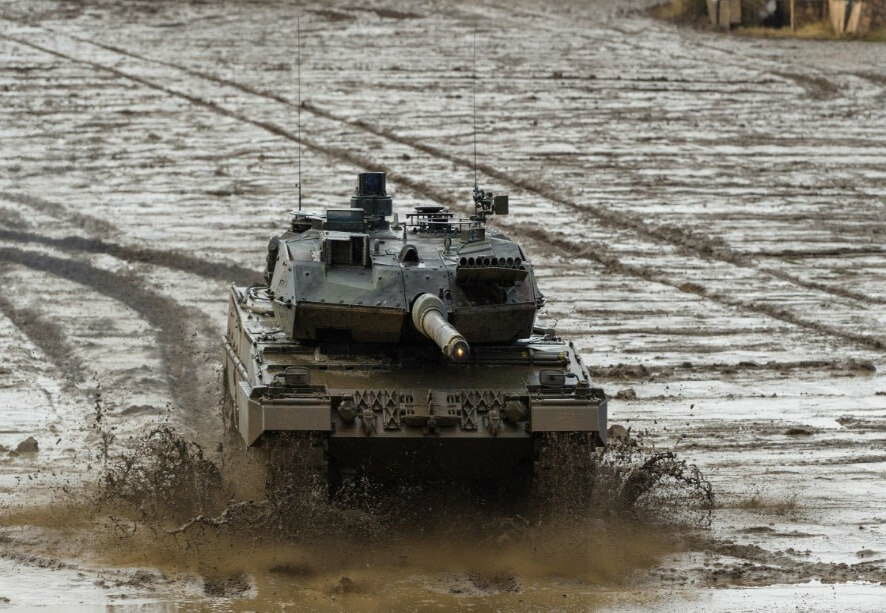 Financial Times: украинским танкистам будет сложно обучиться управлению Leopard 2