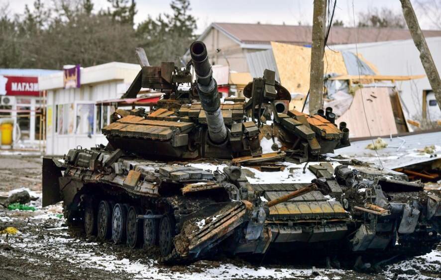 На Донецком направлении уничтожен склад боеприпасов и более 100 человек личного состава ВСУ: потери противника на 1 февраля