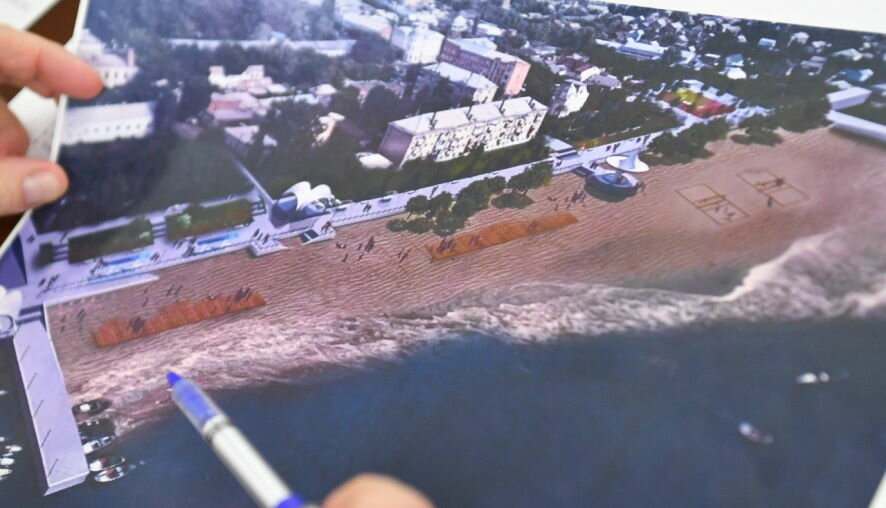В Вольске завершается строительство набережной с пляжем