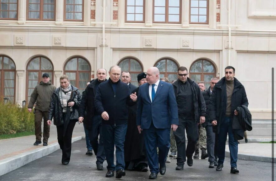 Осмотрев школу искусств в Севастополе  Владимир Путин сказал: «Круто!»