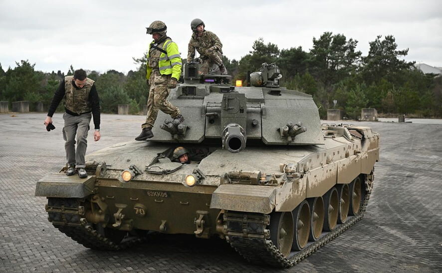 Британские танки Challenger уже поступили в распоряжение ВСУ