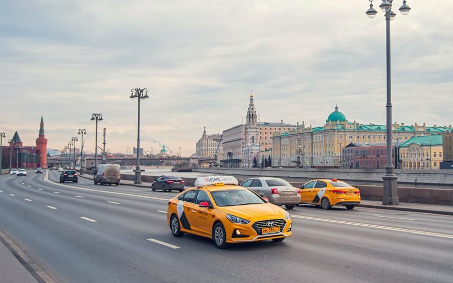 Собянин: Среднее время подачи такси в Москве составляет 4 минуты