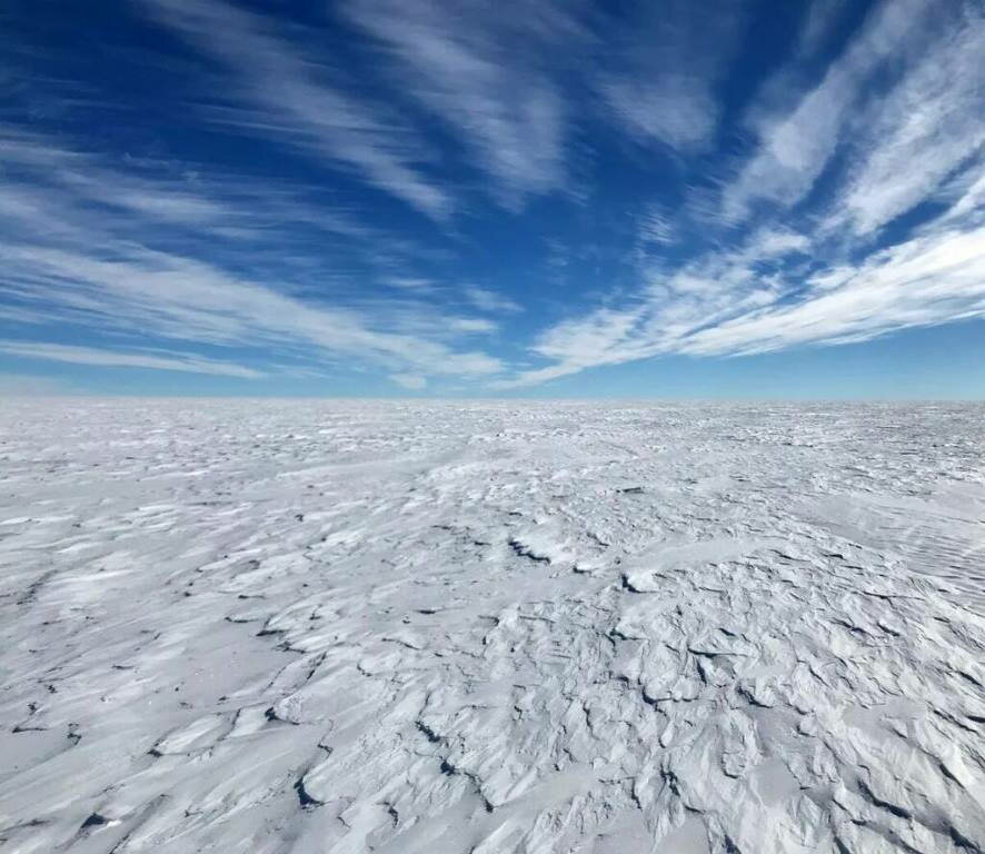 Российские исследователи Антарктиды добыли лед возрастом более миллиона лет