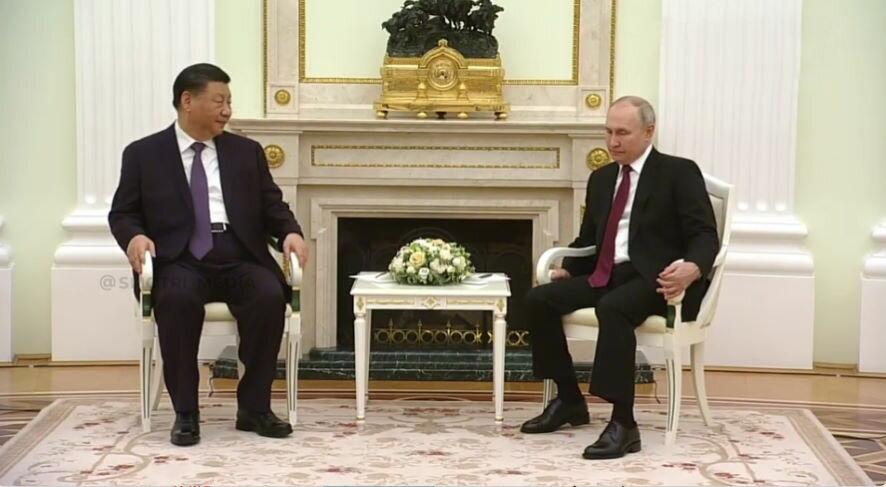 Неформальные переговоры Владимира Путина и Си Цзиньпина завершились