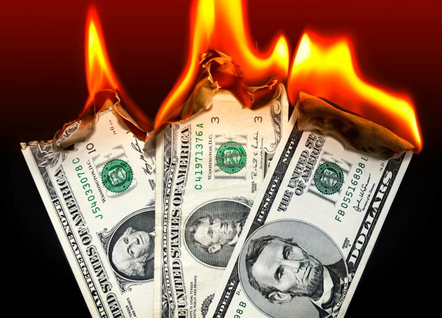 США предрекли конец «долларового господства»