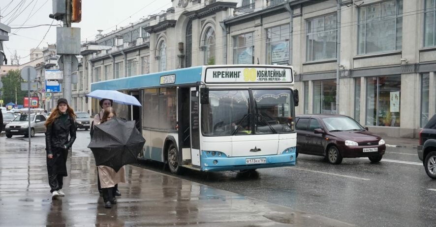 Прокуратура проверяет всех перевозчиков на регулярных маршрутах общественного транспорта Саратова