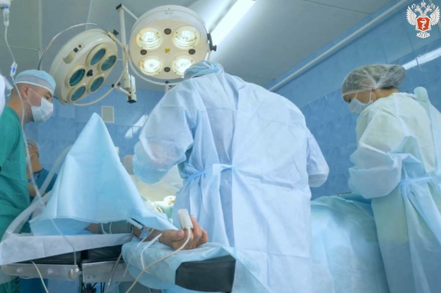 Врачи Городской клинической больницы №1 в Чувашской Республике спасли мужчину с ножевым ранением сердца