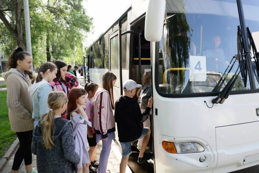 Гладков: 300 детей из Шебекинского округа приехали в Воронежскую область