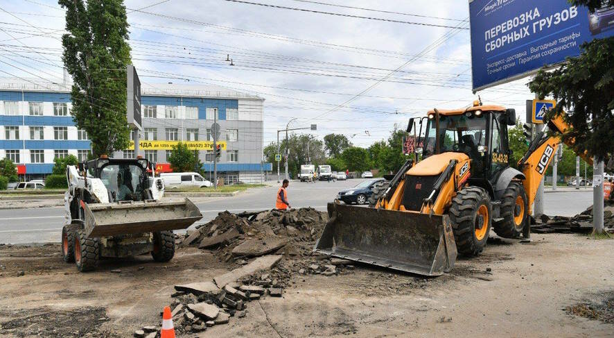 В Саратове начался новый этап строительства и реконструкции тротуаров