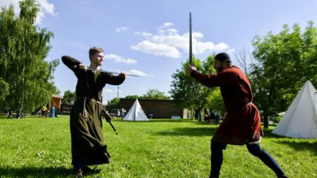 Погружение в историю: специальная программа в парках фестиваля «Времена и Эпохи»