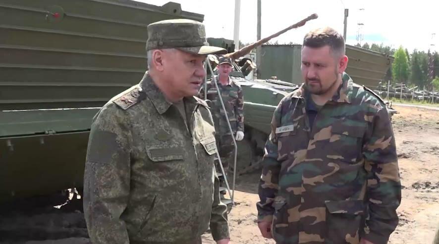 Министр обороны РФ генерал армии Сергей Шойгу совершил рабочую поездку в войска ЗВО