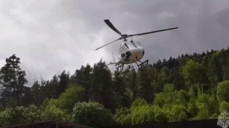 Авиация МЧС России привлечена для поиска туриста в горах Алтая