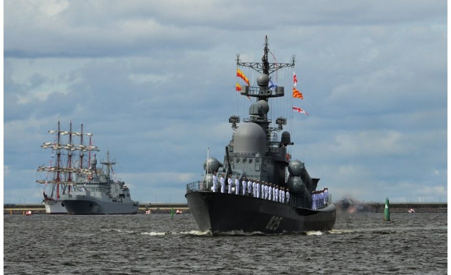 30 июля в акватории Финского залива и Невы состоится парад Военно-морского флота России