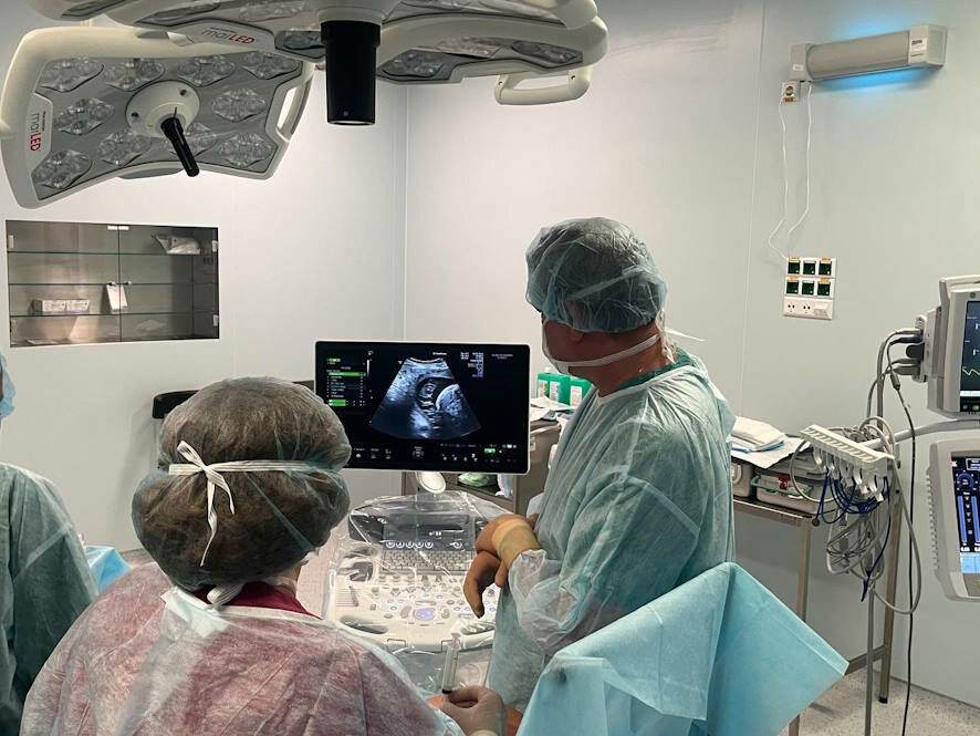 В Югре впервые выполнили внутриутробные операции