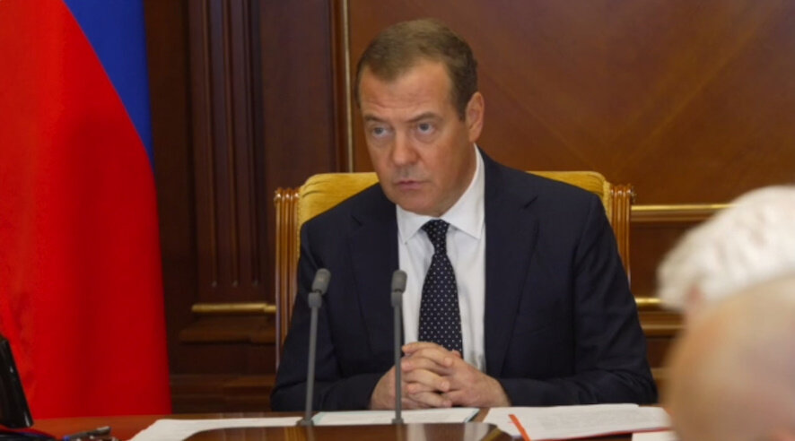 Дмитрий Медведев о примитивном шантаже Конгресса США