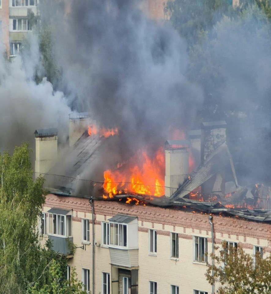 В Красногорске эвакуировали 30 человек, в том числе 5 детей — МЧС