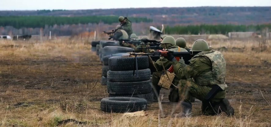 В Саратовской области продолжается набор граждан на военную службу по контракту