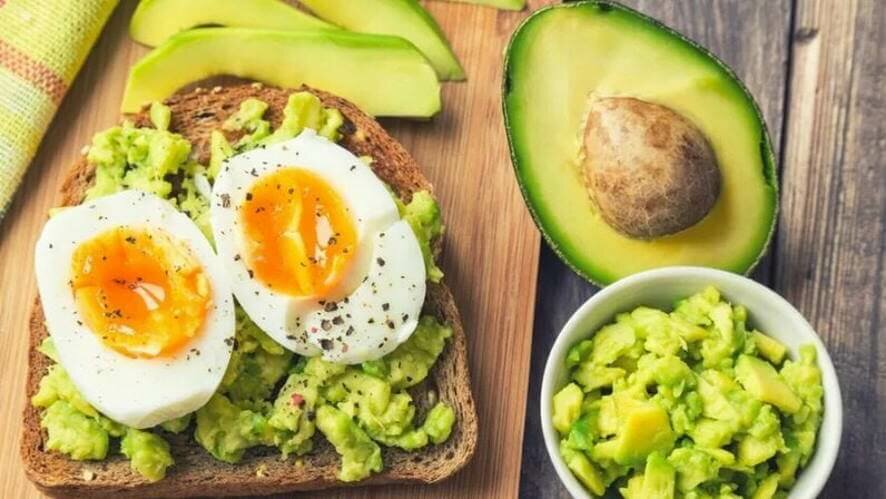 3 простых продукта на завтрак помогут очистить кровь при высоком холестерине