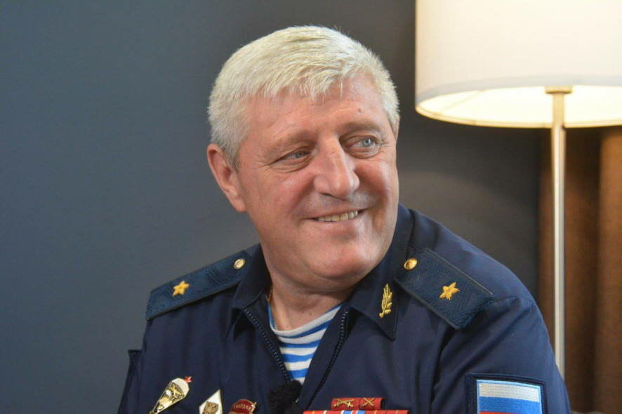 Генерал-майор, экс-заместитель командующего ВДВ Алексей Наумец стал сенатором от Псковской области