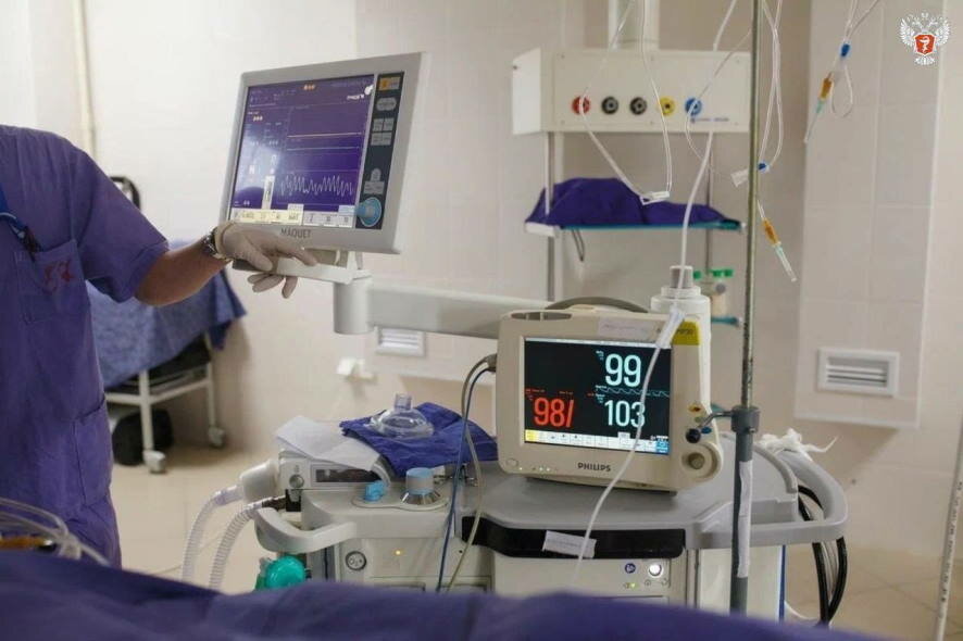Губернатор Чибис после нападения находится в больнице в тяжёлом, но стабильном состоянии