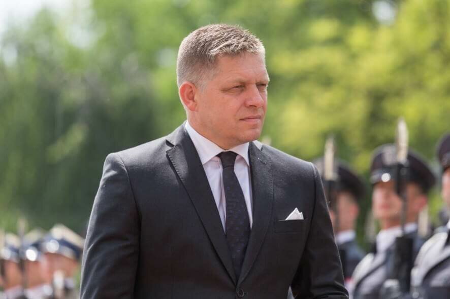 Победивший на выборах в Словакии Фицо заявил, что у страны хватает проблем и без Украины