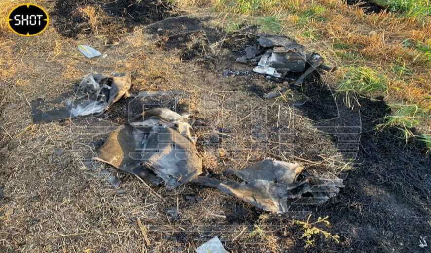 Ударный беспилотник ВСУ сбили из БТР-80 российские пограничники на подлёте к Крыму