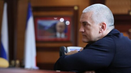 Глава Крыма потребовал усилить ответственность за работу с обращениями граждан