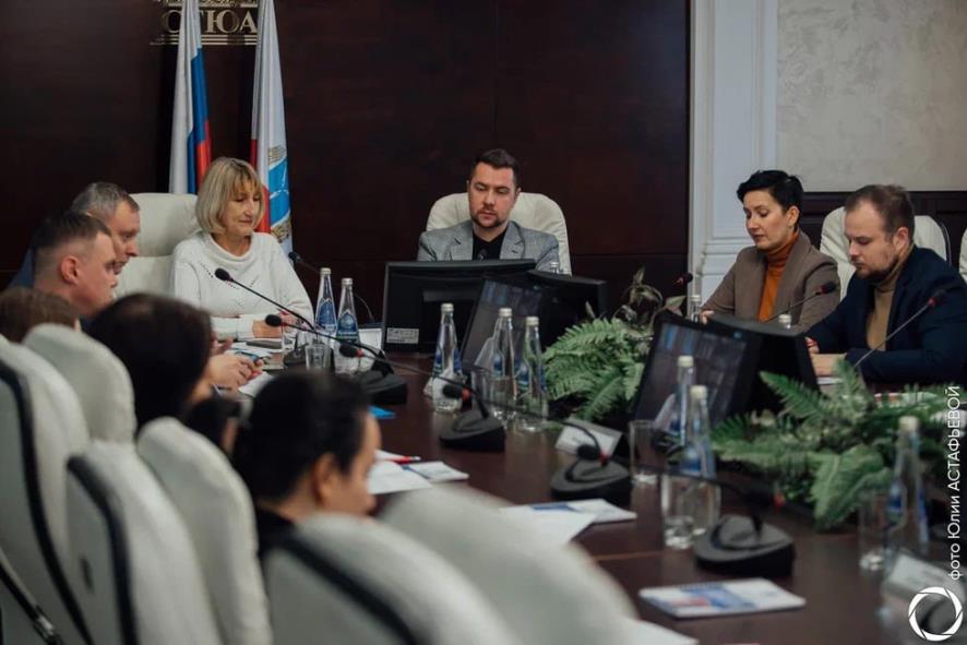 члены Общественной палаты России обсудили с районными СМИ межнациональные отношения