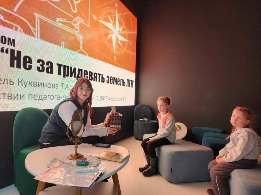Школы саратовского региона представили свой опыт на Международной выставке-форуме «Россия» на площадке ВДНХ