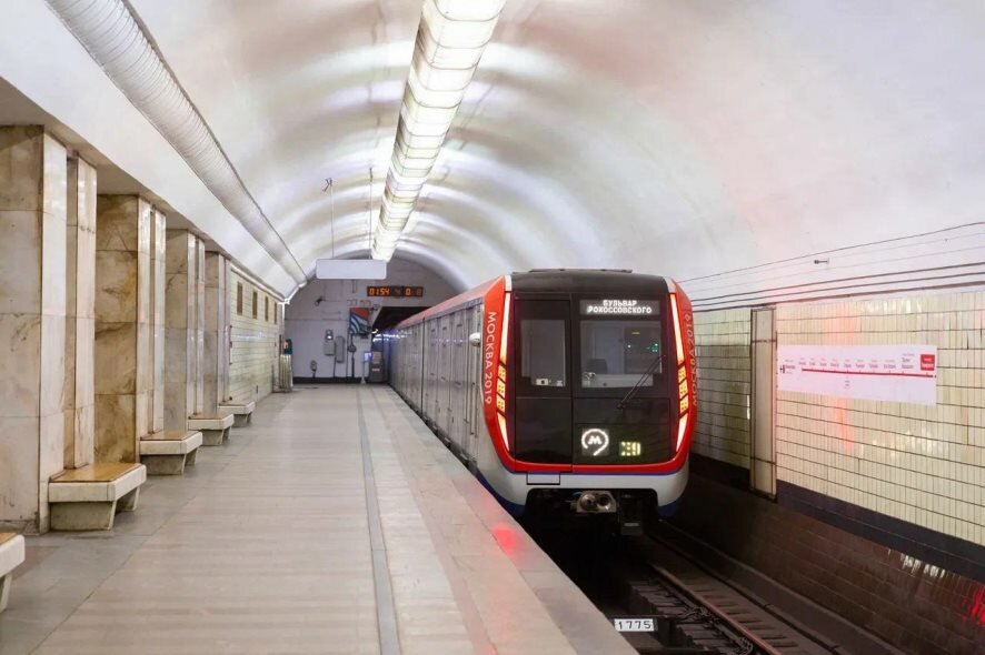 89 лет назад открылась первая очередь Московского метрополитена