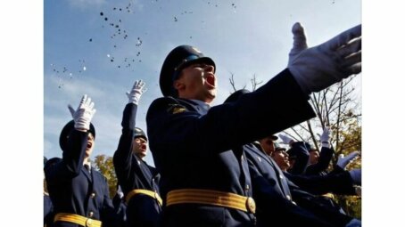 В 2023 году в авиационных ВУЗах Воздушно-космических сил выпустили более 800 летчиков и штурманов