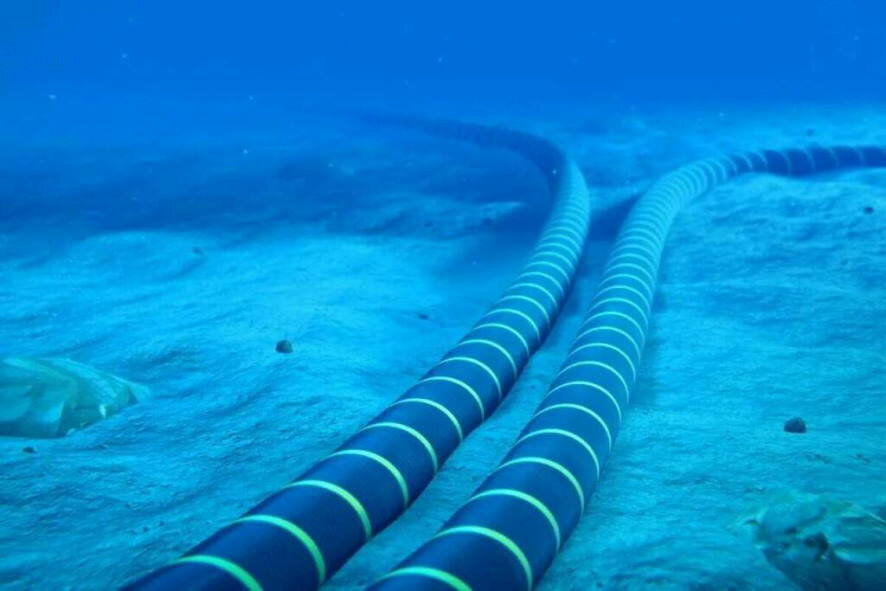 Хуситы сдержали обещание и повредили подводные интернет-кабели, связывающих Европу с Азией