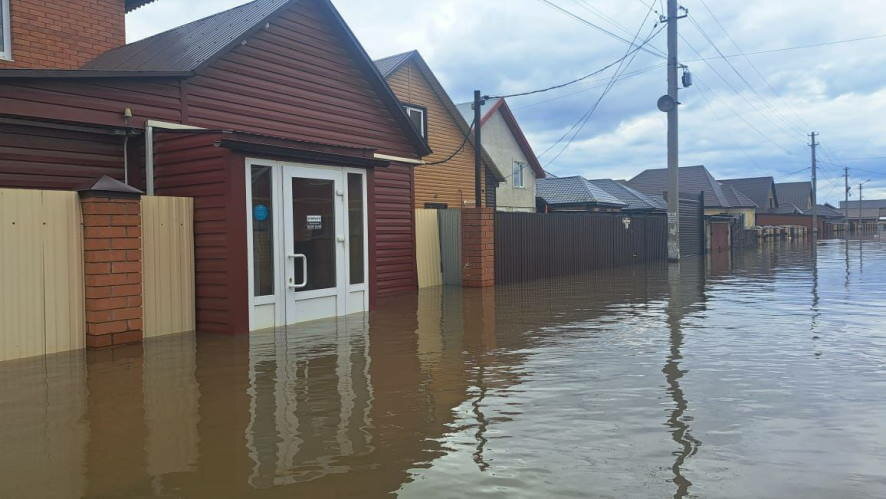 Жителям Оренбургской области, чьи дома оказались в зоне подтопления, выплачено более 8 млрд рублей