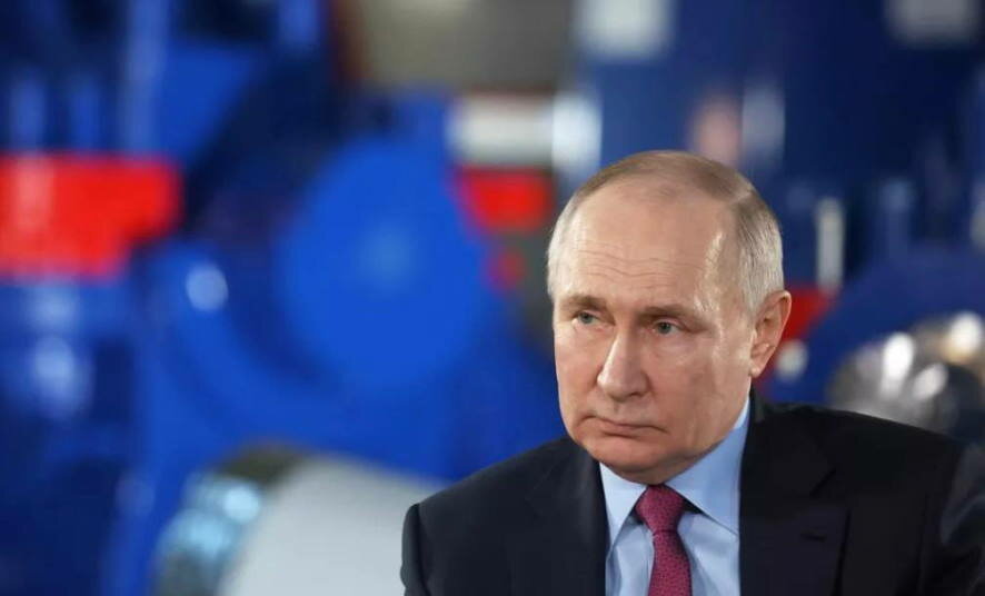 Путин выступает на съезде Российского союза промышленников и предпринимателей