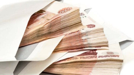 Налётчик с пистолетом ограбил банк на 9,5 млн рублей в Новосибирске