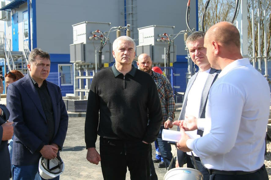 В Крыму модернизированы высоковольтные подстанции «Евпатория» и «Мойнаки»