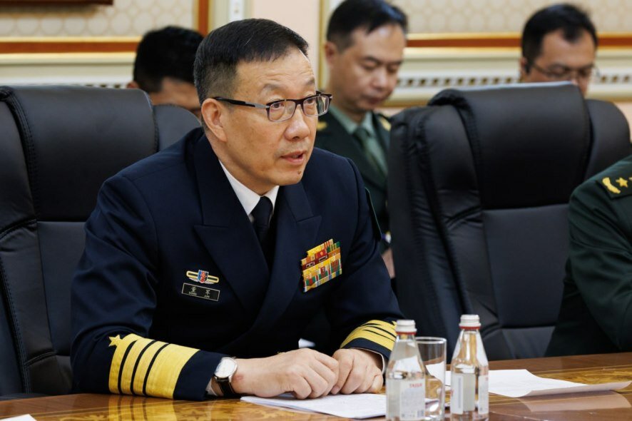 Армии Китая и России вносят весомый вклад в обеспечение стратегической стабильности на планете – министр обороны КНР