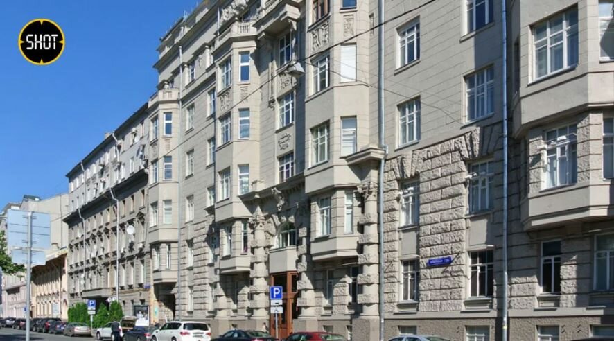 Экс-замминистра Минобороны Тимур Иванов прописан в квартире за ₽600 млн в роскошном «доме искусства» в центре Москвы