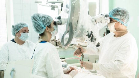 Рязанские врачи провели уникальную операцию на коронарных артериях