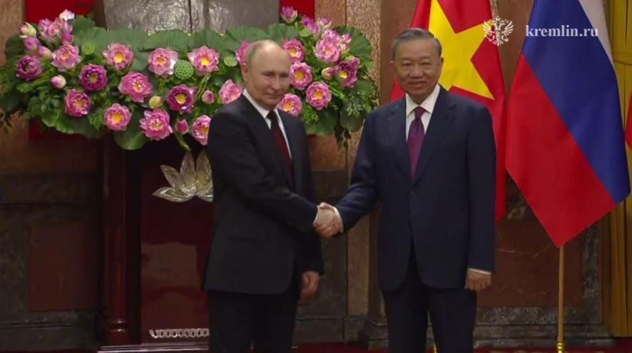 Из заявлений Владимира Путина по итогам переговоров с лидером Вьетнама
