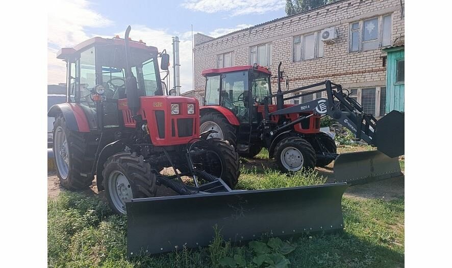 В Александров-Гай поступила новая коммунальная техника