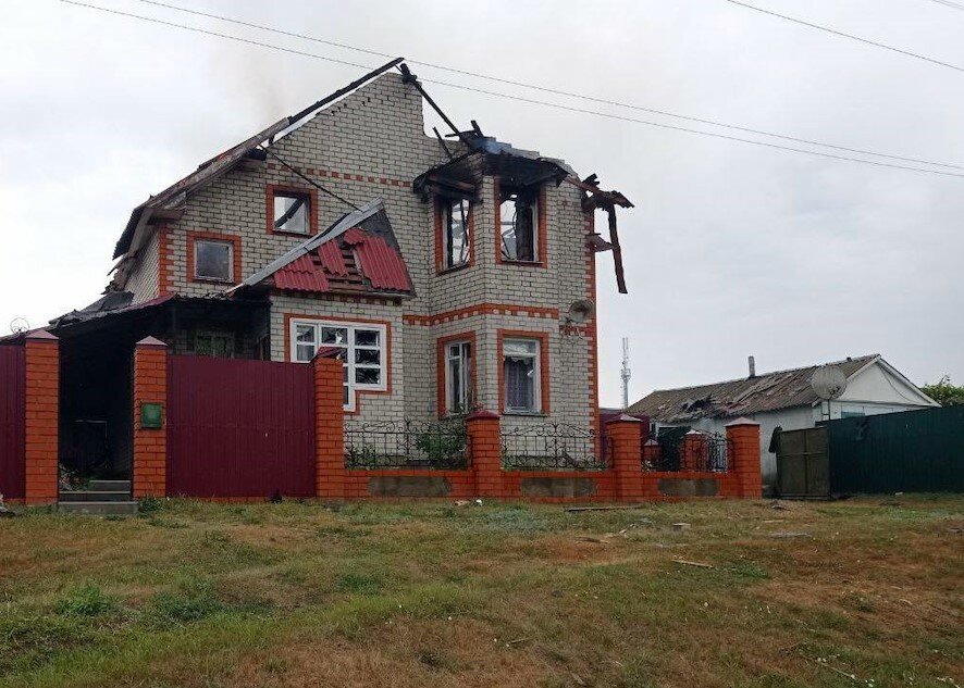 Село Новопетровка Валуйского городского округа и село Ясные Зори Белгородского района подверглись атакам ВСУ