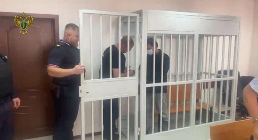 Суд заключил под стражу троих участников нападения на микроавтобус в Щелково