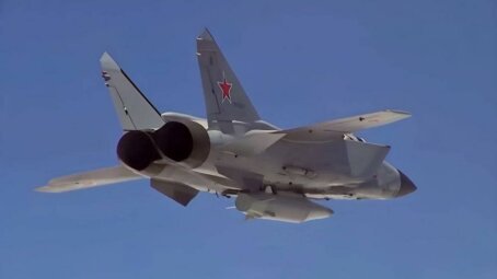 Мобильные ракетные комплексы стратегического назначения приступили к боевому патрулированию в ходе учений