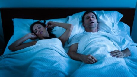 Причины храпа и его возможные последствия для здоровья