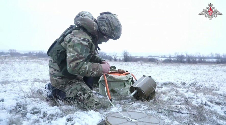 Российские войска освободили населенные пункты Красное в ДНР и Лозовое в Харьковской области