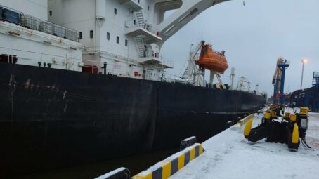 В машинном отделении танкера «Коала», стоящего в порту Усть-Лугаи произошел взрыв